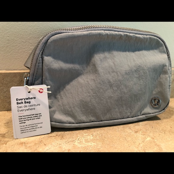 lululemon athletica Handbags - Lululemon Everywhere Belt Bag